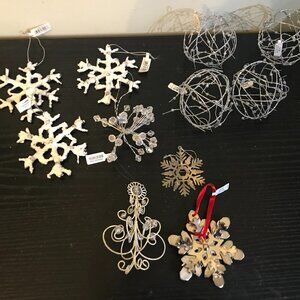 VINTAGE METAL SNOWFLAKE ORNAMENTS set of 11 Pier 1 CRATE BARREL GANZ NWT